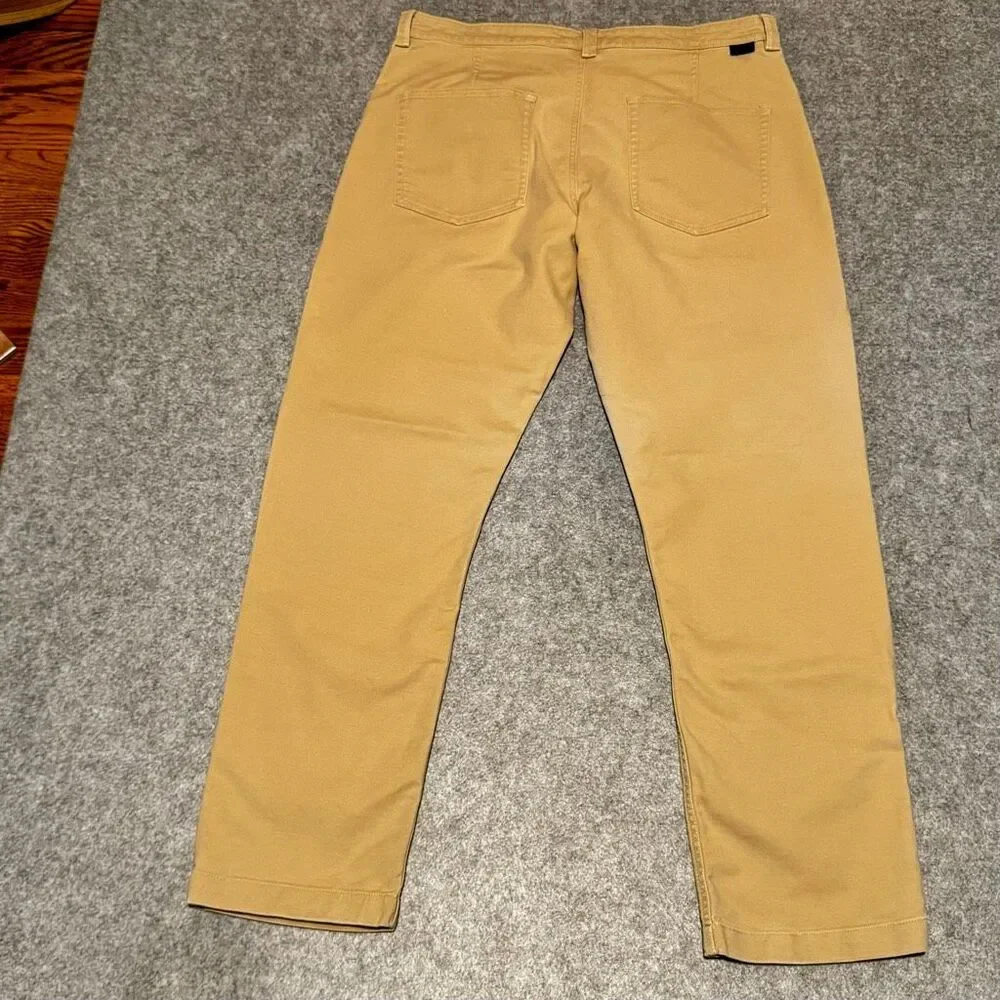 The North Face Tan Stretch Chino Pants. Size 34.